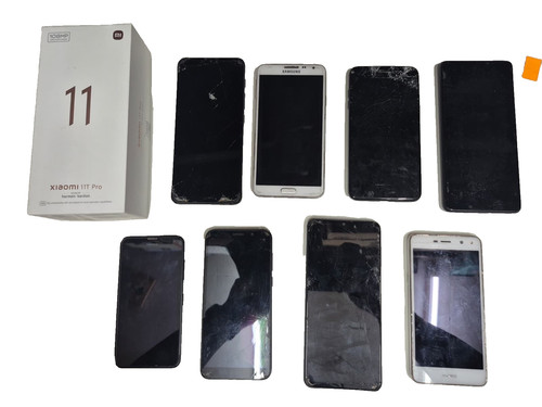 Stock 8 smartphone - 📱,